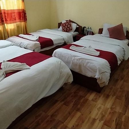 Hotel Plaza Nepal Pokhara Exterior photo