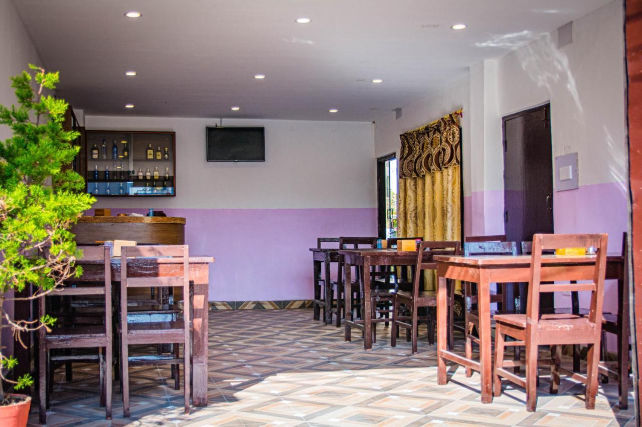Hotel Plaza Nepal Pokhara Exterior photo